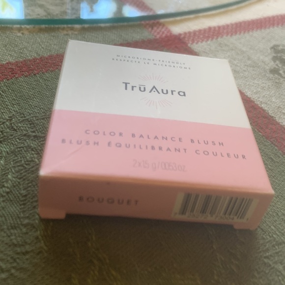 TruAura Beauty BOUQUET COLOR BALANCE BLUSH - Picture 8 of 9